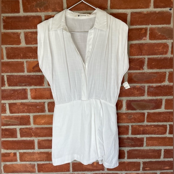 NWT The impeccable pig white faux wrap romper - Picture 2 of 8
